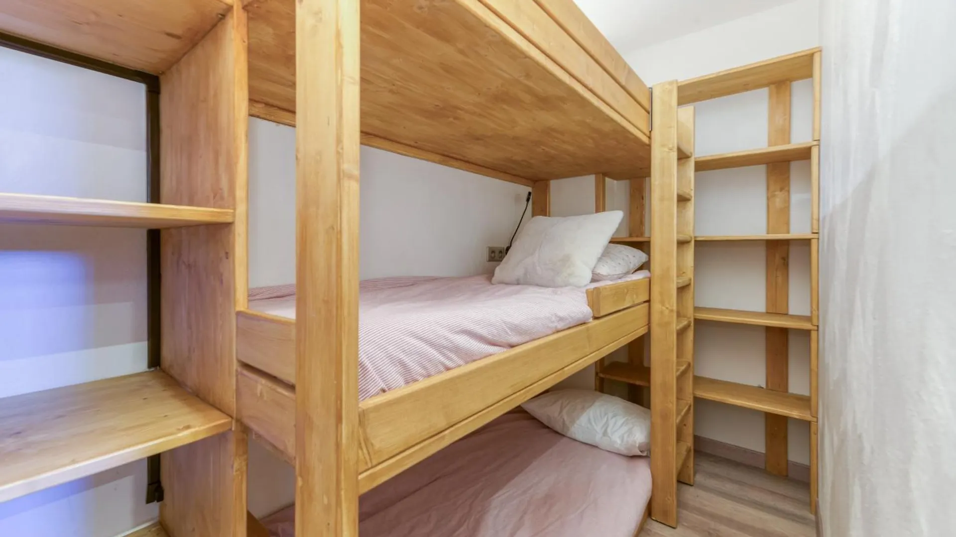 Homency - Residence Azur G5 Alpe d'Huez 0*,